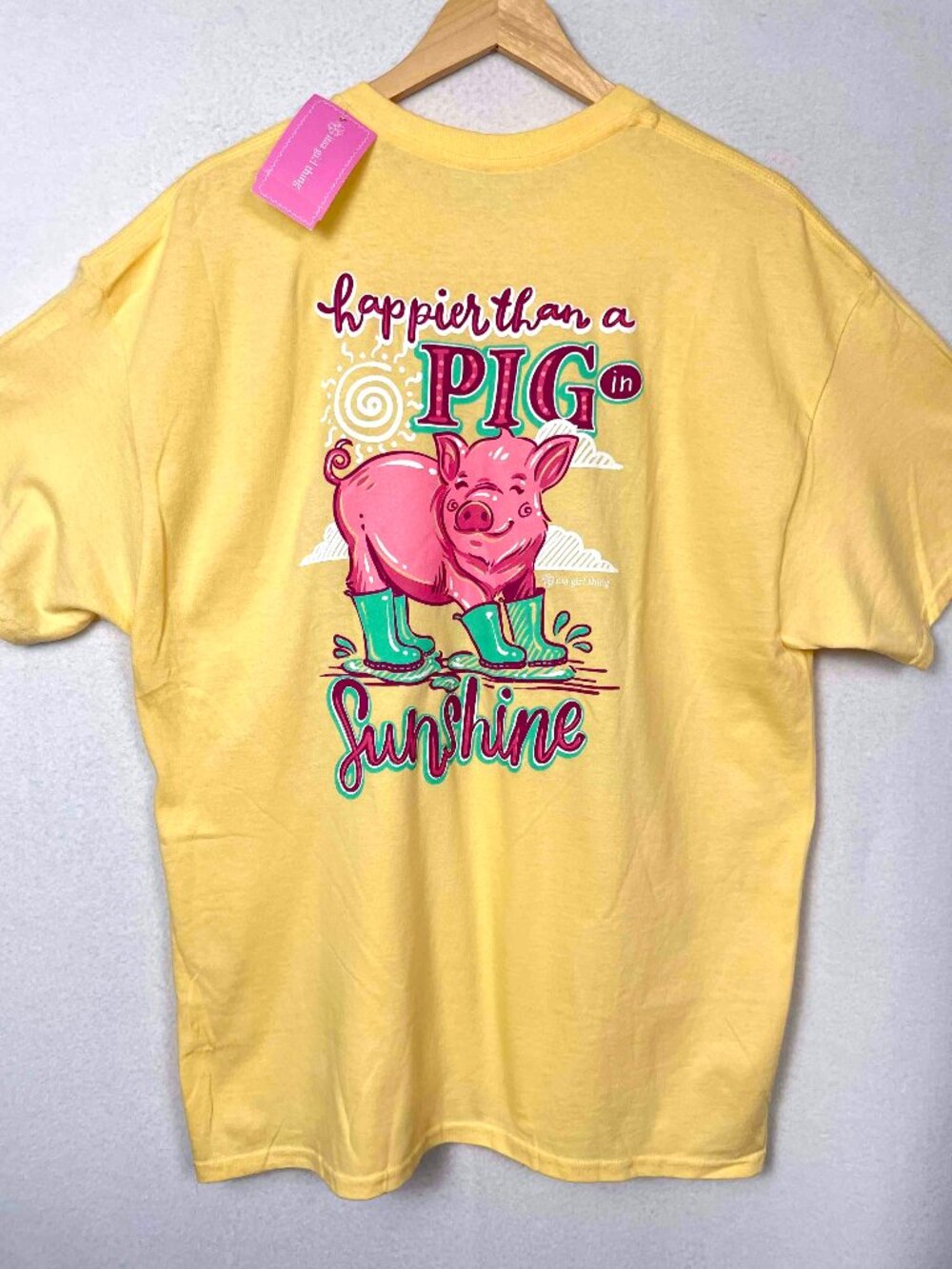 Itsa Girl Thing NWT Pig in Sunshine Graphic Cute Tee / T-Shirt Womens Size XL